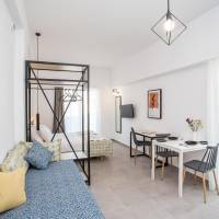Triple Room with City View