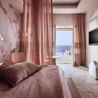 Executive Sea View Suite with Private Infinity Pool