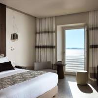 Dream Seaview Suite with Outdoor Heated Whirlpool