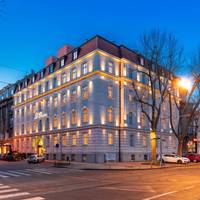 Advent Package - Deluxe Double Room with Dinner and Free Spa 
