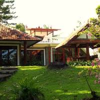 Two Bedroom Villa with Garden View
