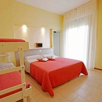 Comfort Quadruple Room