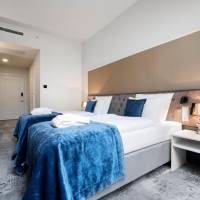 Double Room with 2 Beds 