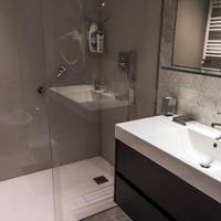 Room #295549402