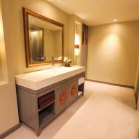 Room #230826724