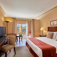 Family Queen Room - Jaz Almaza
