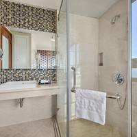 Room #261950751