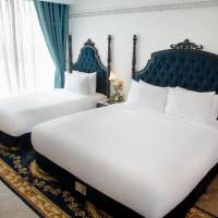 Room #271558844