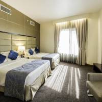 Queen Suite with Two Queen Beds - Smoking