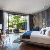 Room #354076367