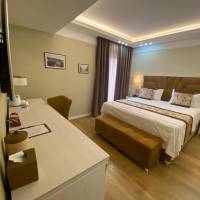 Deluxe Double Room with Bath