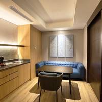 Family Suite with One King Bed