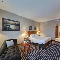 Balmoral Suite