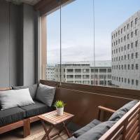 Two-Bedroom Apartment with Balcony and 2 Bathrooms