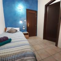 Single Room with Private Bathroom