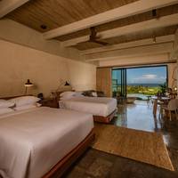 Inspira Junior Suite Swim Out Ocean View Double