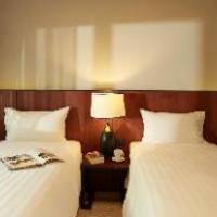 Room #372655715