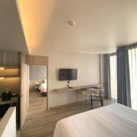Deluxe Connecting Room