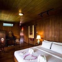 Ruen Kaew Suite