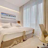 Superior Queen Room with River View
