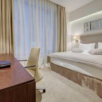 Superior Twin Room with River View