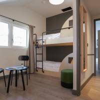 10-Bed Mixed Dormitory Room