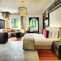 Arabian Summer House Deluxe & Wild Wadi Waterpark™ Access