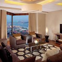 Residence One-Bedroom Bosphorus View