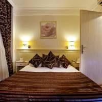 Family Suite (3 Adults)