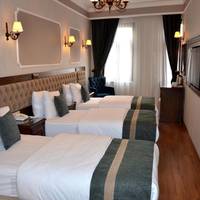 Economy Triple Room