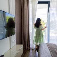 Studio with Garden View
