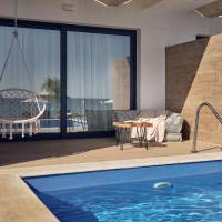 SeaSide Suite with Private Pool