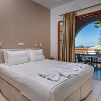 Standard Double or Twin Room with Partial Sea View