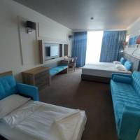 Superior Twin Room with Balcony and Sea View (3 Adults + 1 Children)