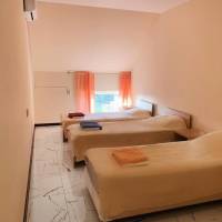 Economy Triple Room