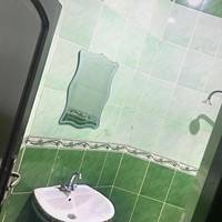 Single Room with Shared Bathroom