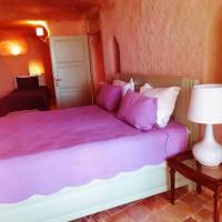 Triple Cave Suite with View
