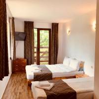 Triple Room with Balcony
