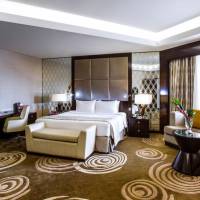 Royal Suite with Lounge Access