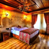 Queen Room with Balcony
