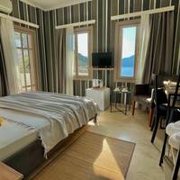 Double Room with Balcony and Sea View