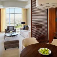 Executive Suite with Lounge Access