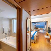 Executive Two Bedroom Suite Sea View