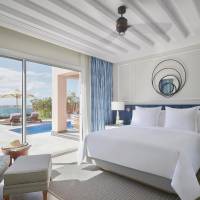 Two Bedroom Beach Villa King with Two Twin Beds