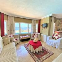 Suite with Pool View
