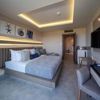 Deluxe Land Side View Room