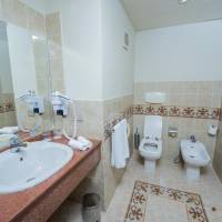 Standard Triple Room with Garden