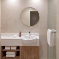 King Studio Suite