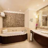 Room #6994042
