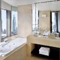 Superior Boulevard View Room